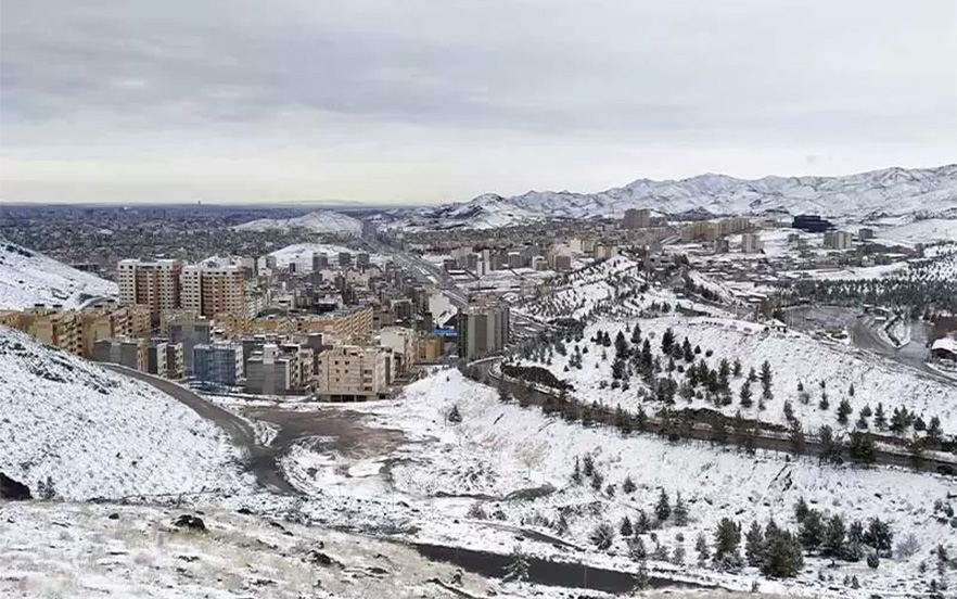 بام مشهد در زمستان