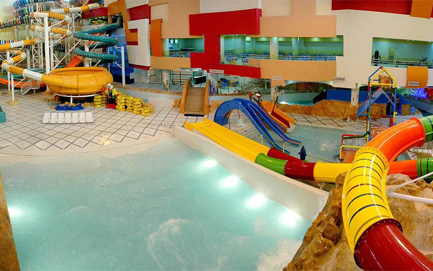 سرگرمی های پارک آبی