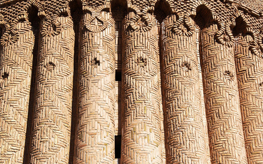نمای برج رادکان