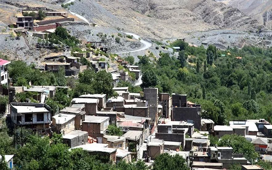 خانه های روستای دهبار