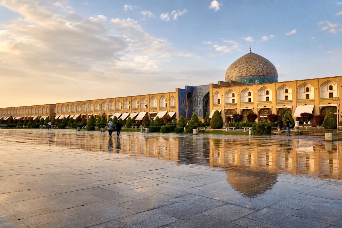 میدان نقش جهان و مسجد شیخ لطف‌الله