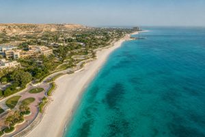 ساحل فیروزه‌ای جزیره کیش