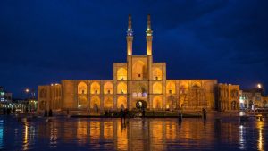 امیرچخماق یزد در شب