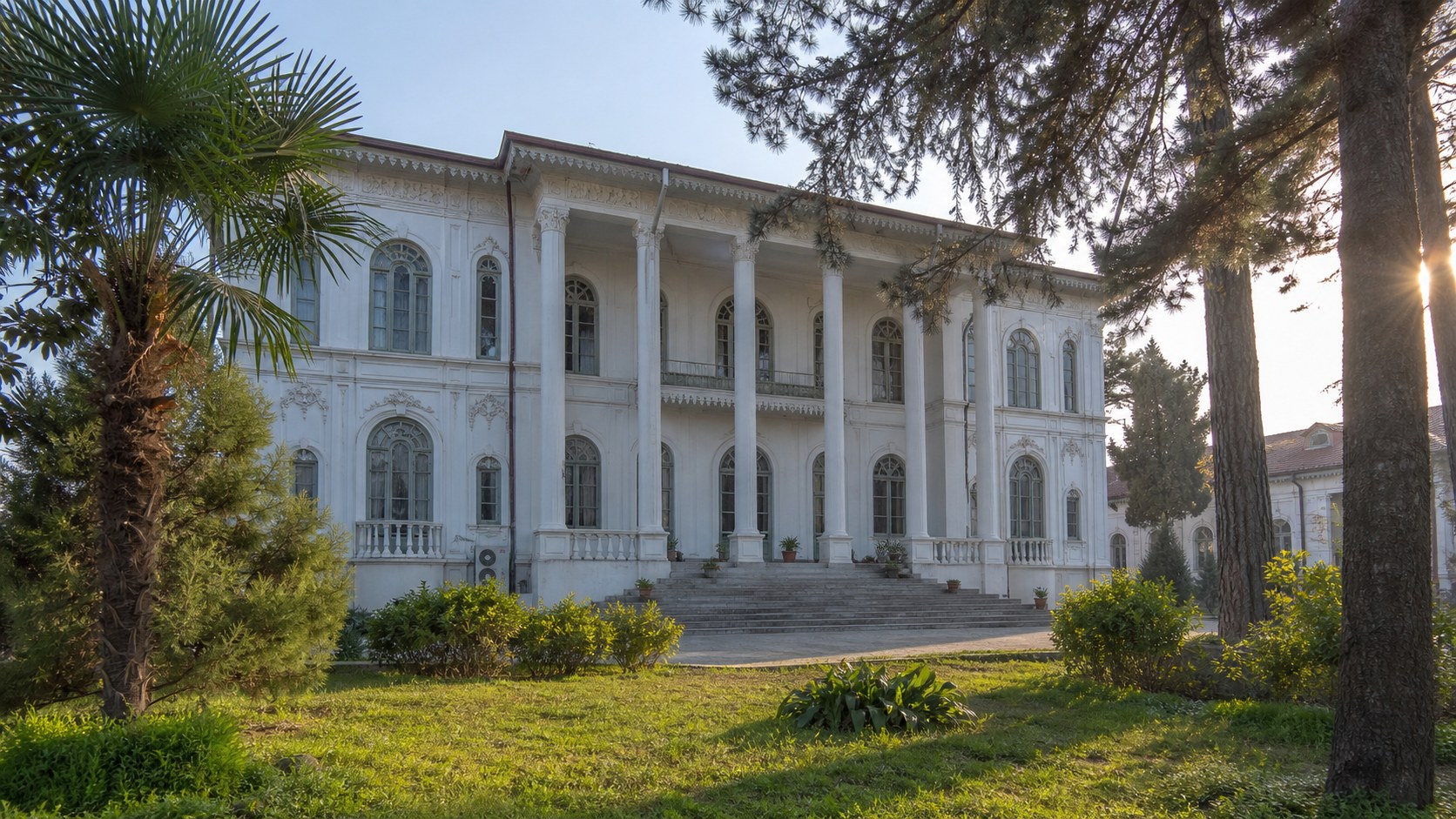 کاخ تاریخی بندر انزلی