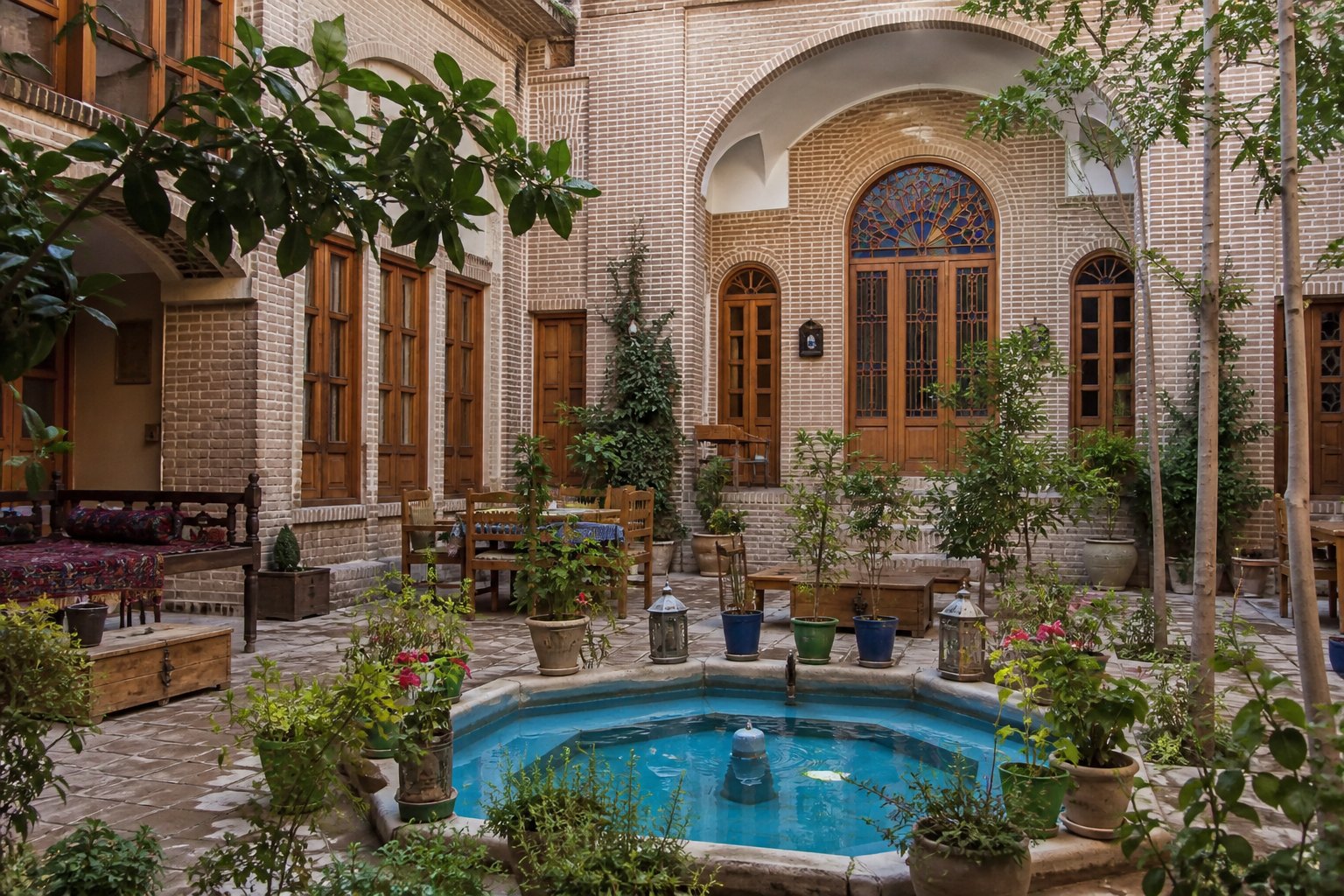 اقامت در قزوین