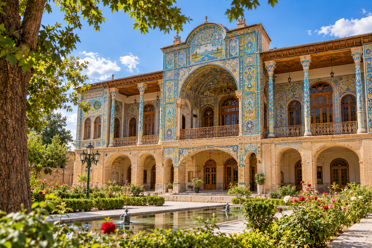 عمارت مفخم؛ یکی از شاخص‌ترین بناهای تاریخی بجنورد