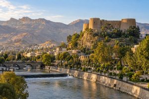 جاهای دیدنی خرم آباد و قلعه فلک الافلاک
