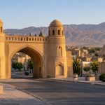 نمای شهر سمنان و دروازه ارگ